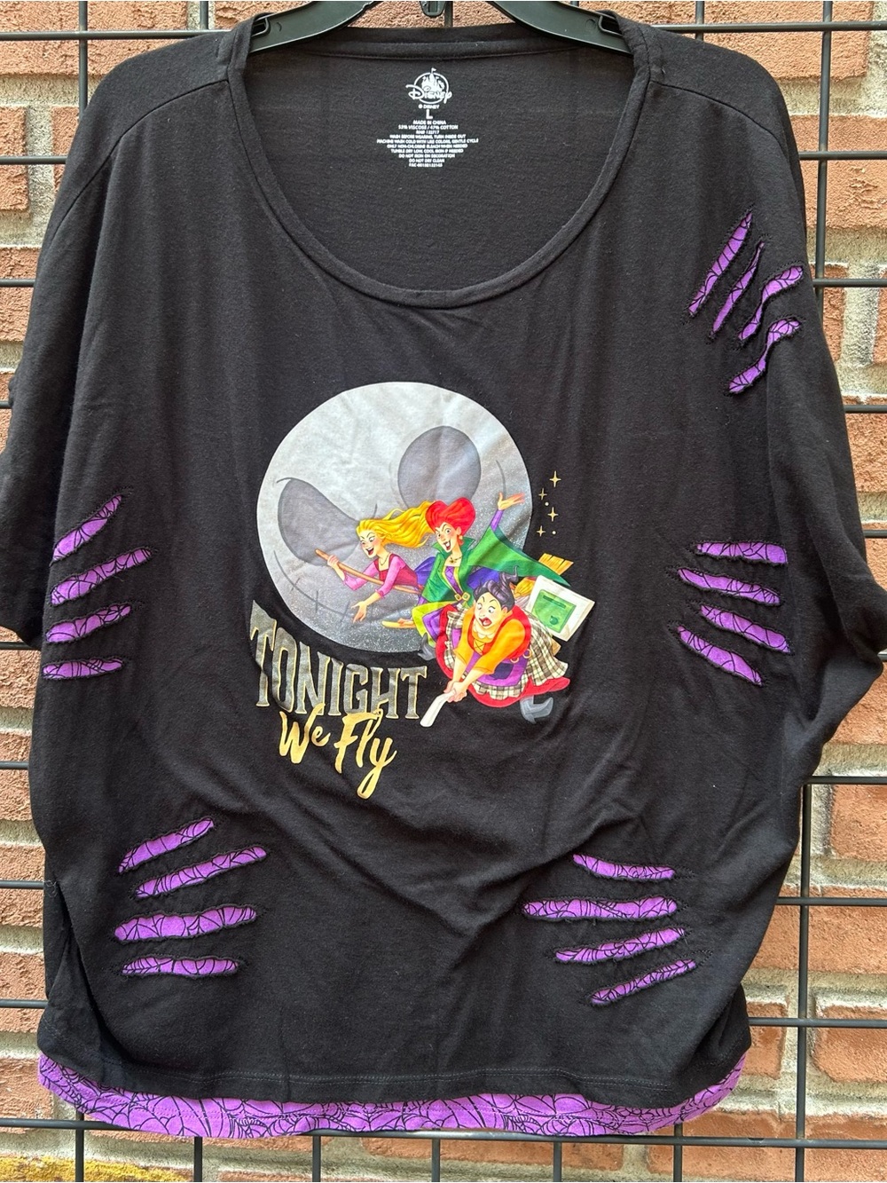 Disney Hocus Pocus ‘Tonight We Fly' Graphic Tee with Purple Accents